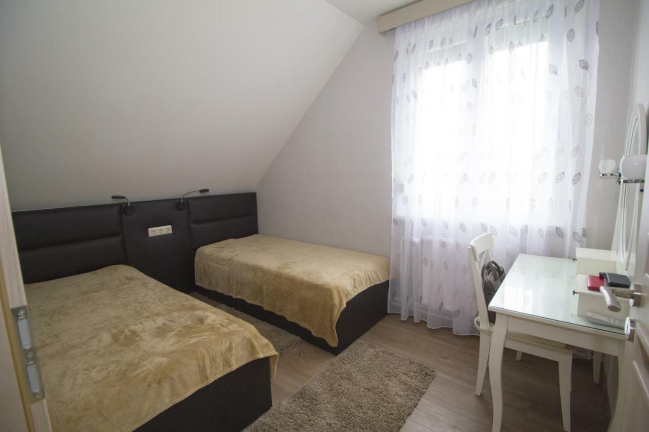 Апартаменты Chez Moi Дебрецен Экстерьер фото